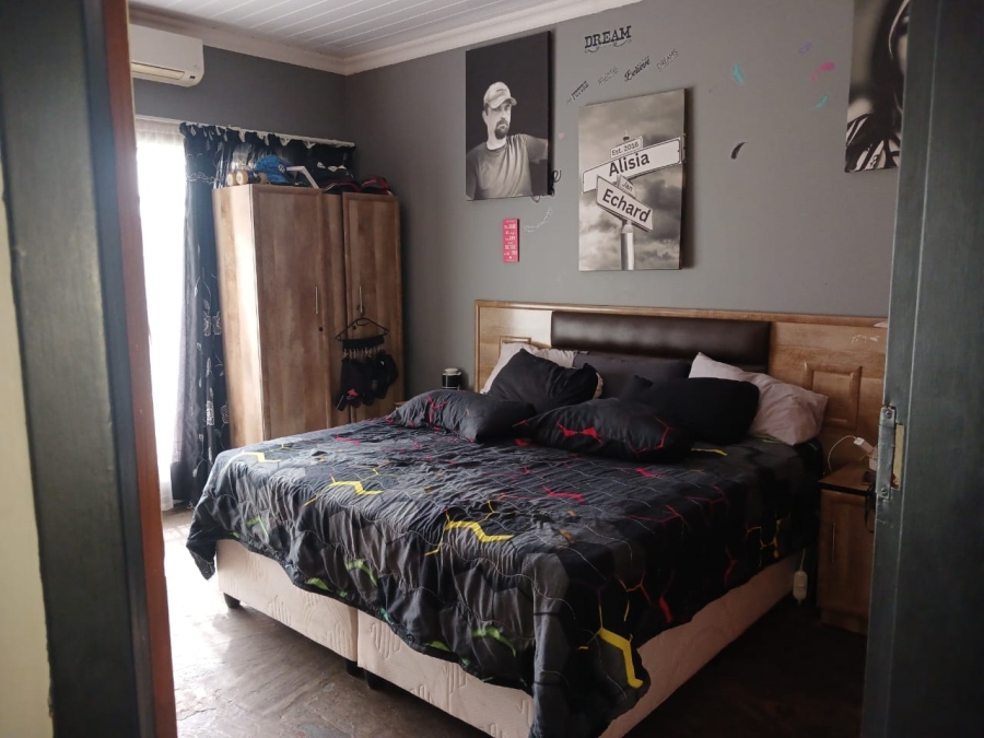 3 Bedroom Property for Sale in Declercqville North West